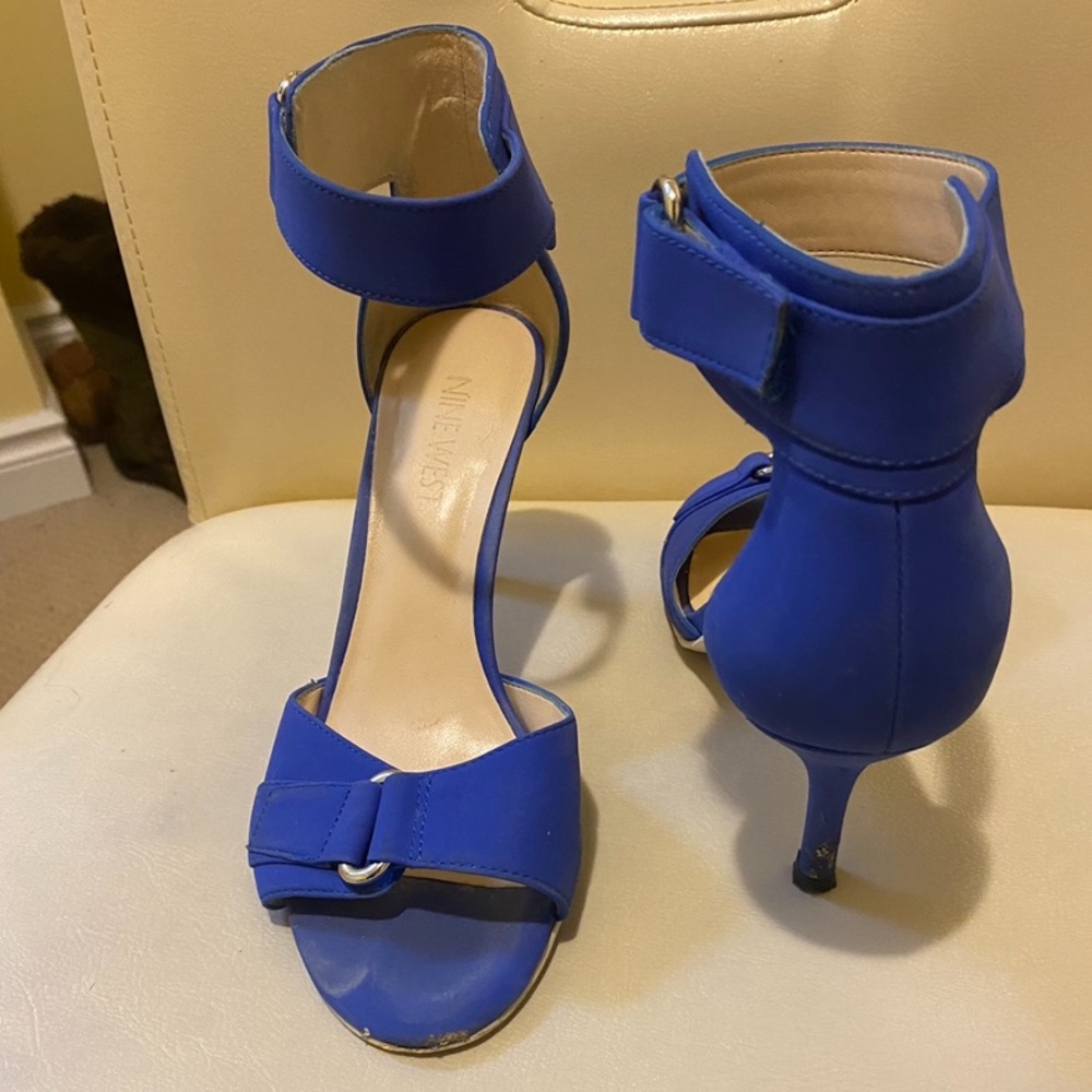 Free Add-on 2 Pairs Nine West Shoes - Picture 7 of 14